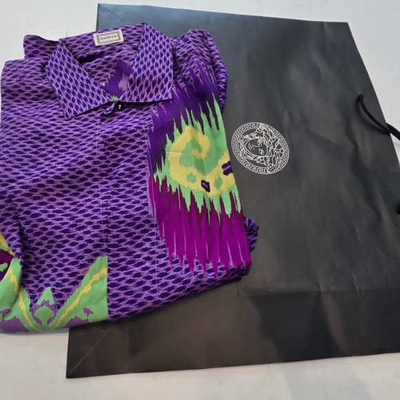 Classic Gianni Versace 100% Silk Shirt ONE OF A KIND!!! - Picture 2 of 15
